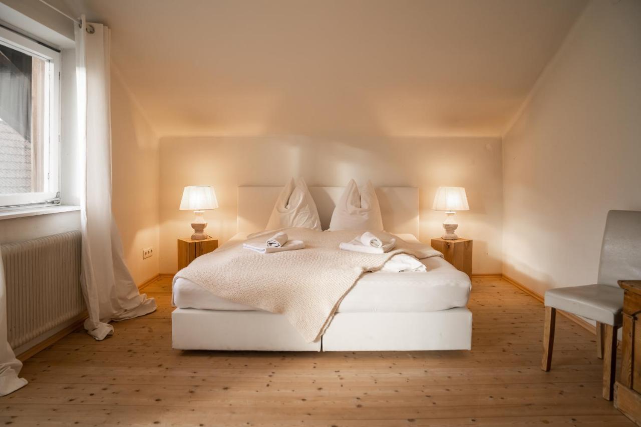 Chalet Happy Family, Secluded Location, 15 Min To Salzburg And Just Short To T Lakes Sound Of Music, Bbq&Bikes&Sunbeds For Free, Up To 14P Голлинг-на-Хальцахе Экстерьер фото